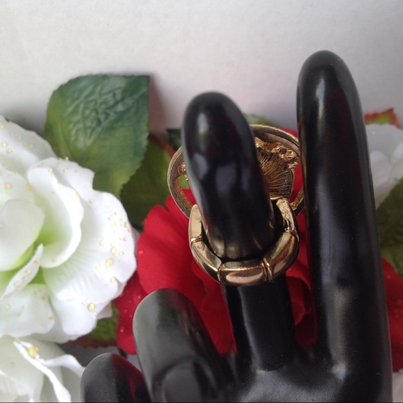 Dome Ring Pink Gold Geometric  Costume Jewelry - Picture 4 of 9